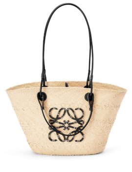 Anagram Basket Bag Beige/Black For Women 18.1in / 46cm A223T43X02